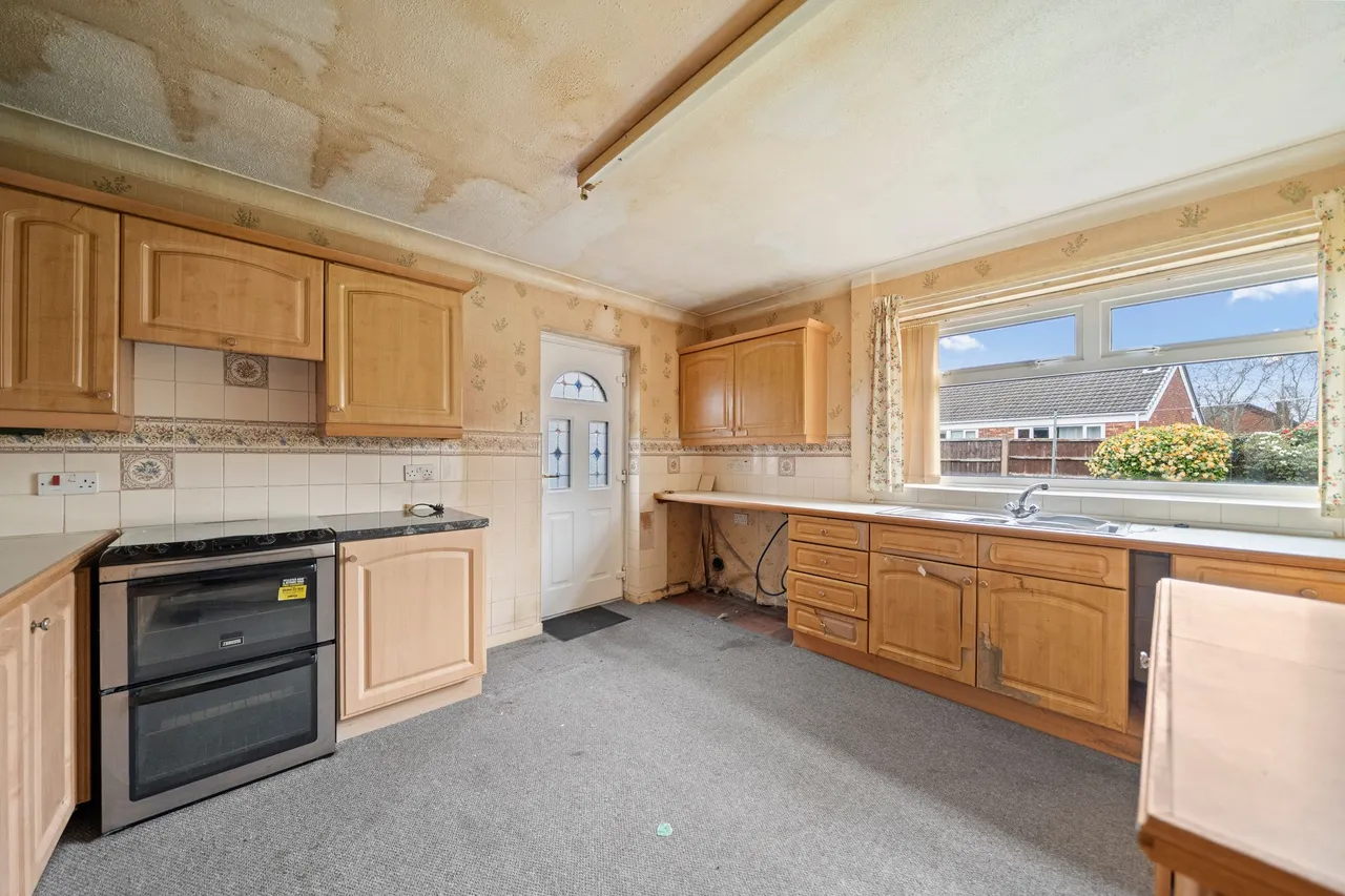 Greenfields Crescent, Ashton-In-Makerfield, Wigan, Wigan, WN4 8QY, photo 13
