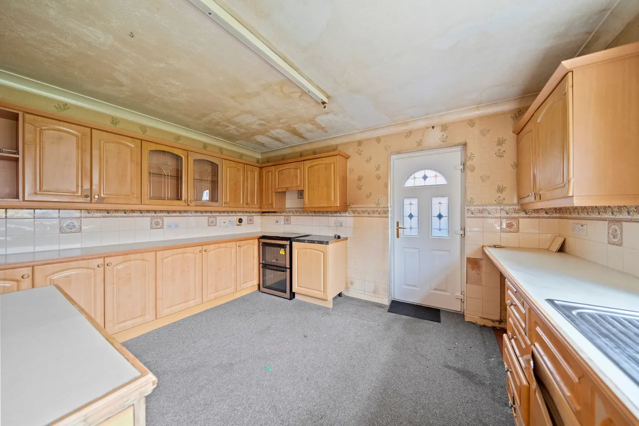 Greenfields Crescent, Ashton-In-Makerfield, Wigan, Wigan, WN4 8QY, photo 3