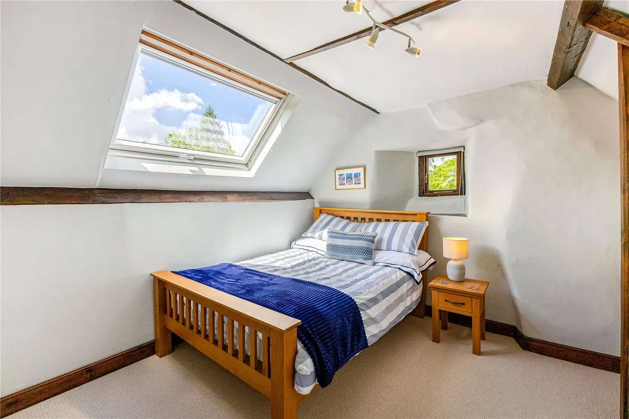 Wappenham Road, Helmdon, Brackley, Northamptonshire, NN13 5QA, photo 10