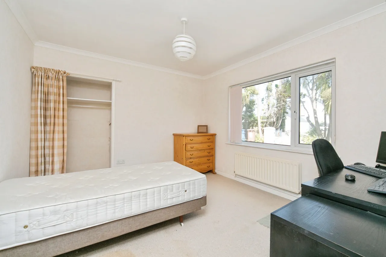 Queens Road, Criccieth, LL52, photo 13