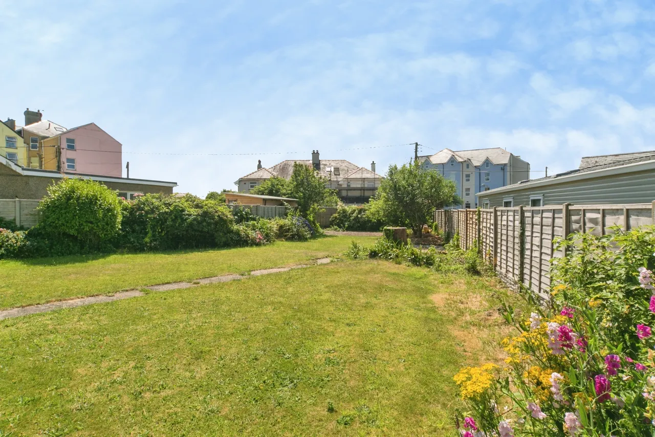 Queens Road, Criccieth, LL52, photo 16