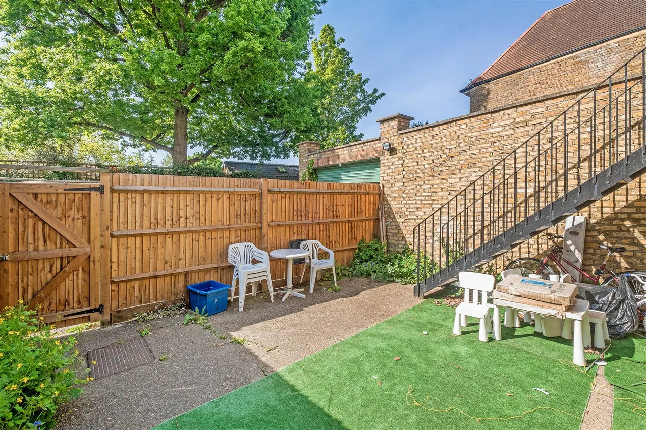 Upper Richmond Road West, East Sheen, SW14, photo 4