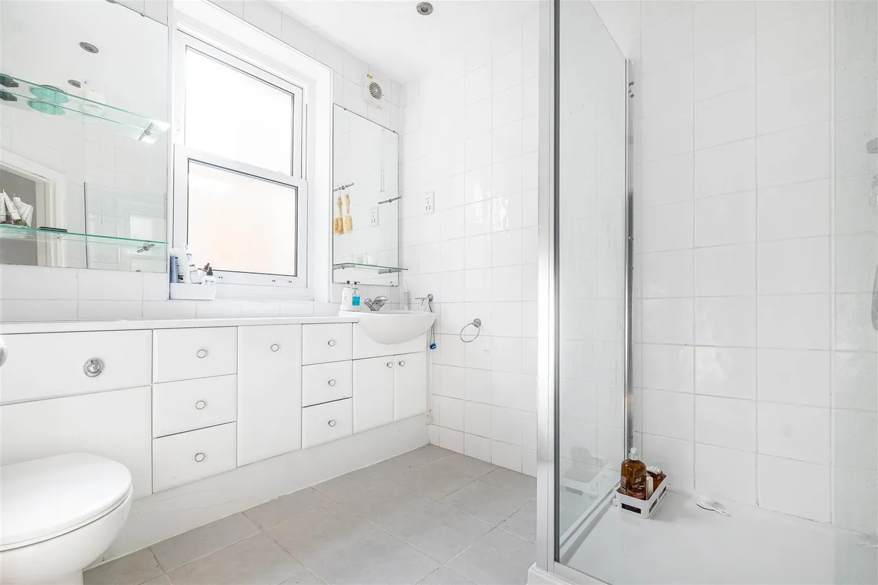 Upper Richmond Road West, East Sheen, SW14, photo 5