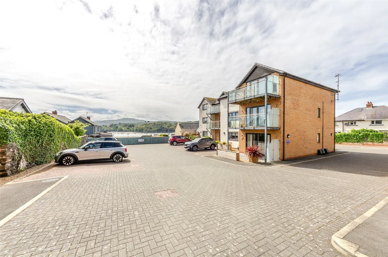 Pentywyn Road, Deganwy, LL31, photo 2