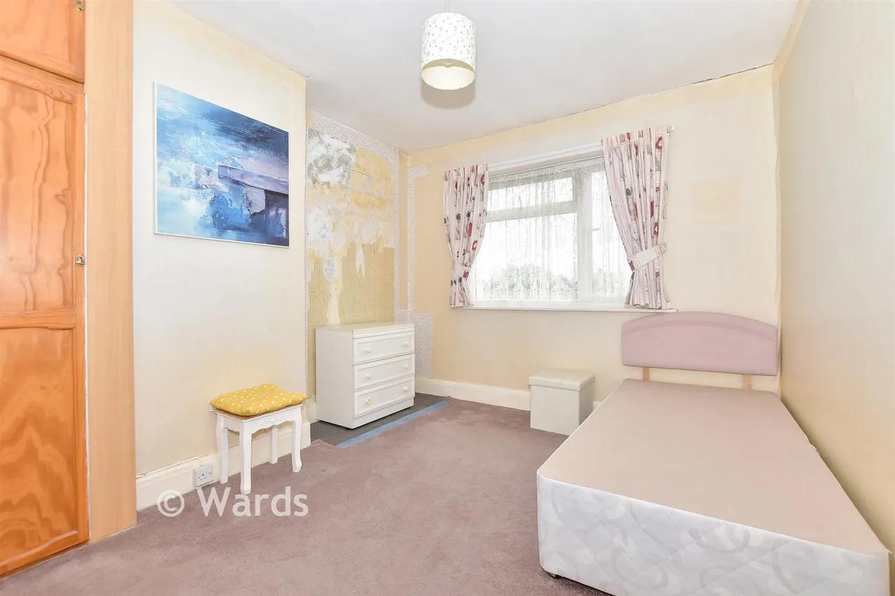 Burlington Gardens, Margate, CT9, photo 12