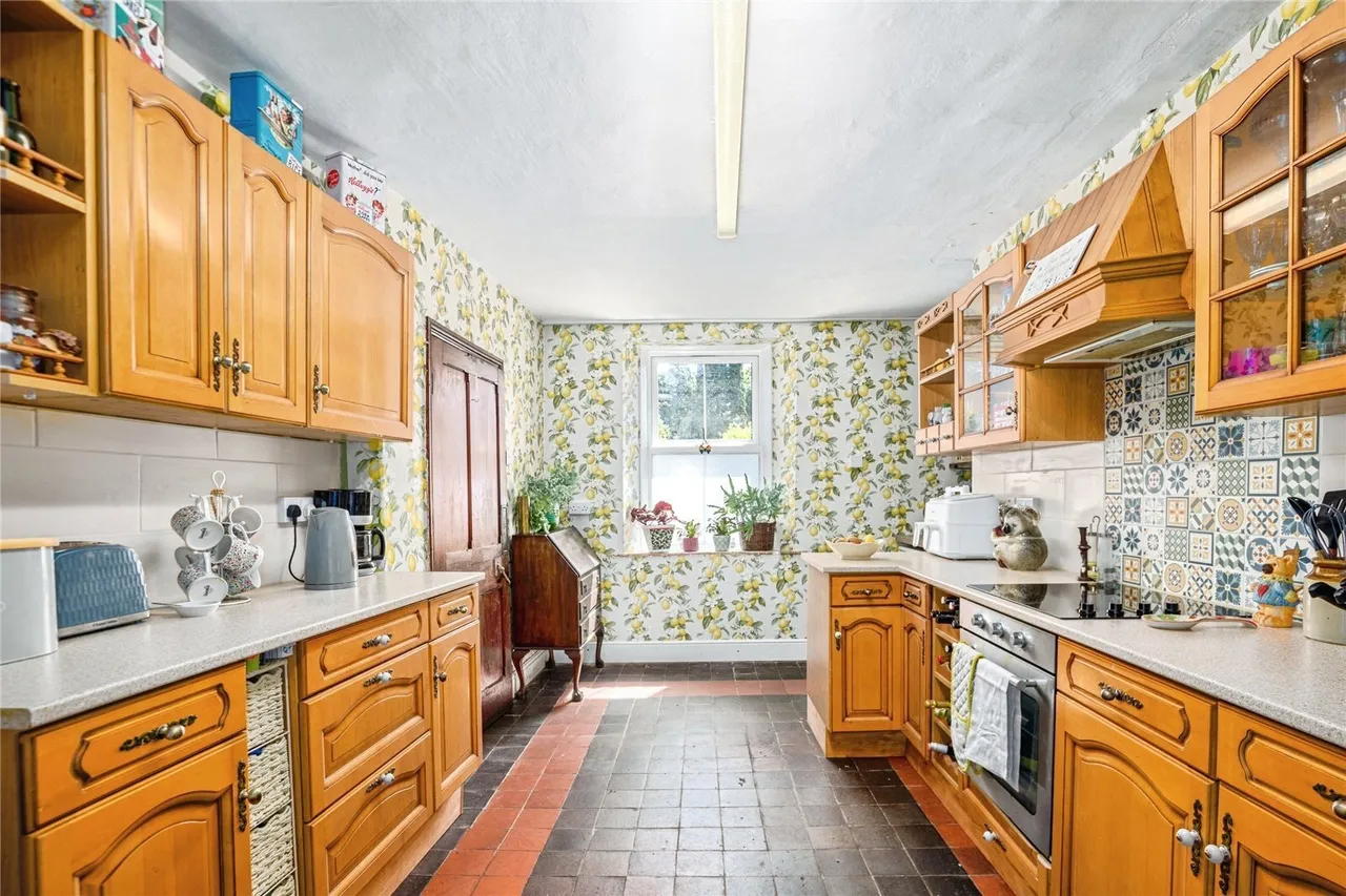 Llanwrda, SA19, photo 8