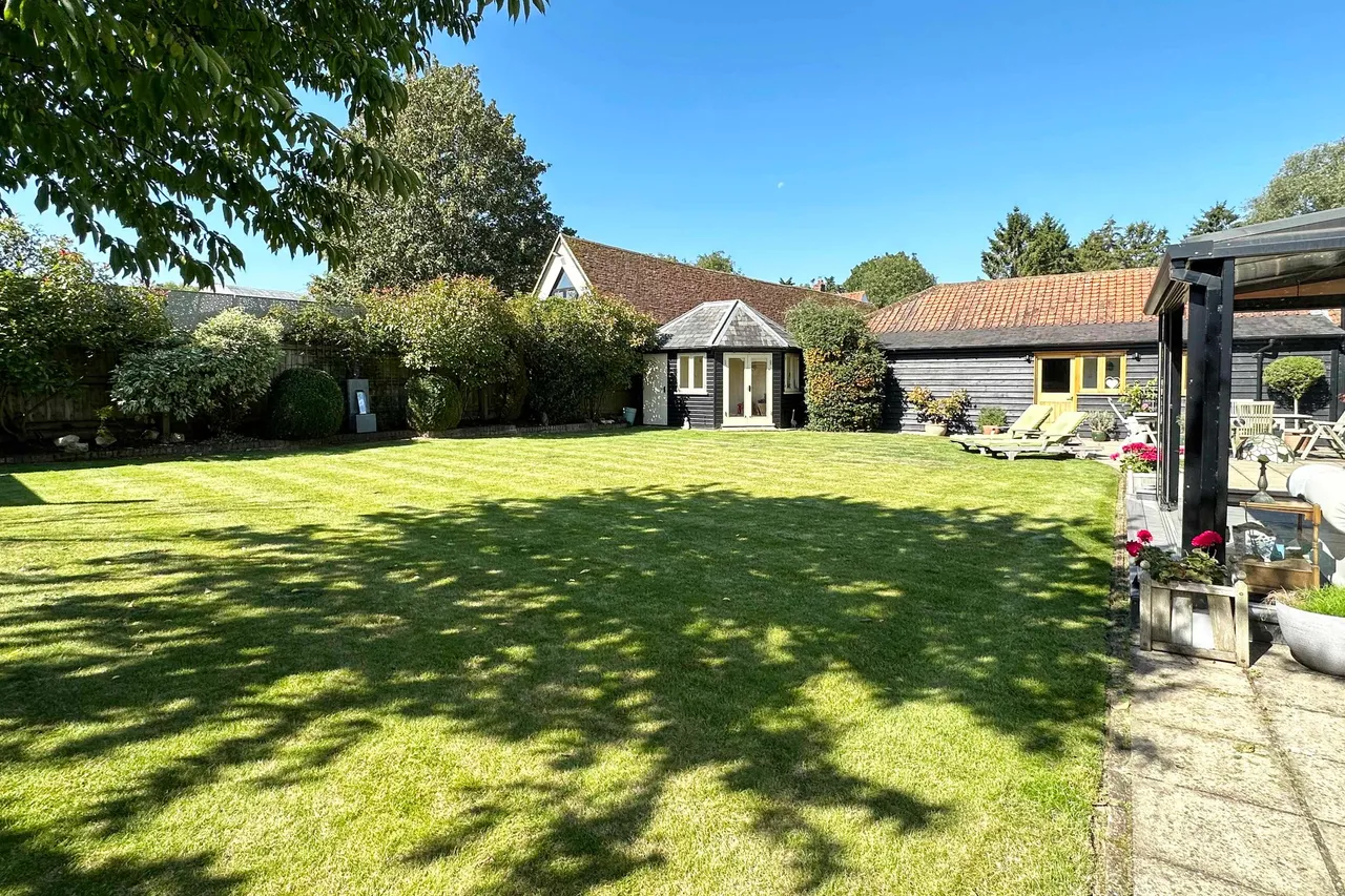 Clapton Hall Lane, Dunmow, CM6, photo 3