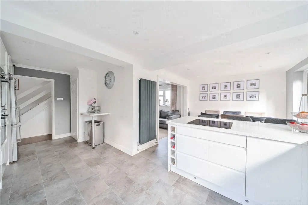 Brackley Lane, Abthorpe, Towcester, Northamptonshire, NN12 8QJ, photo 7