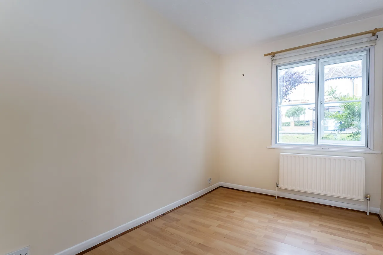 Alexandra Road, London, SW19, photo 5