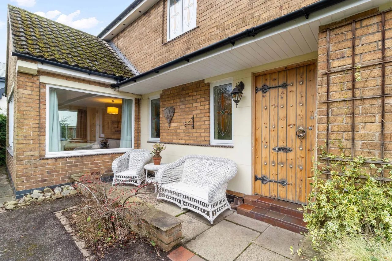 Lyons Lane, Appleton, Warrington, Warrington, WA4 5JG, photo 33