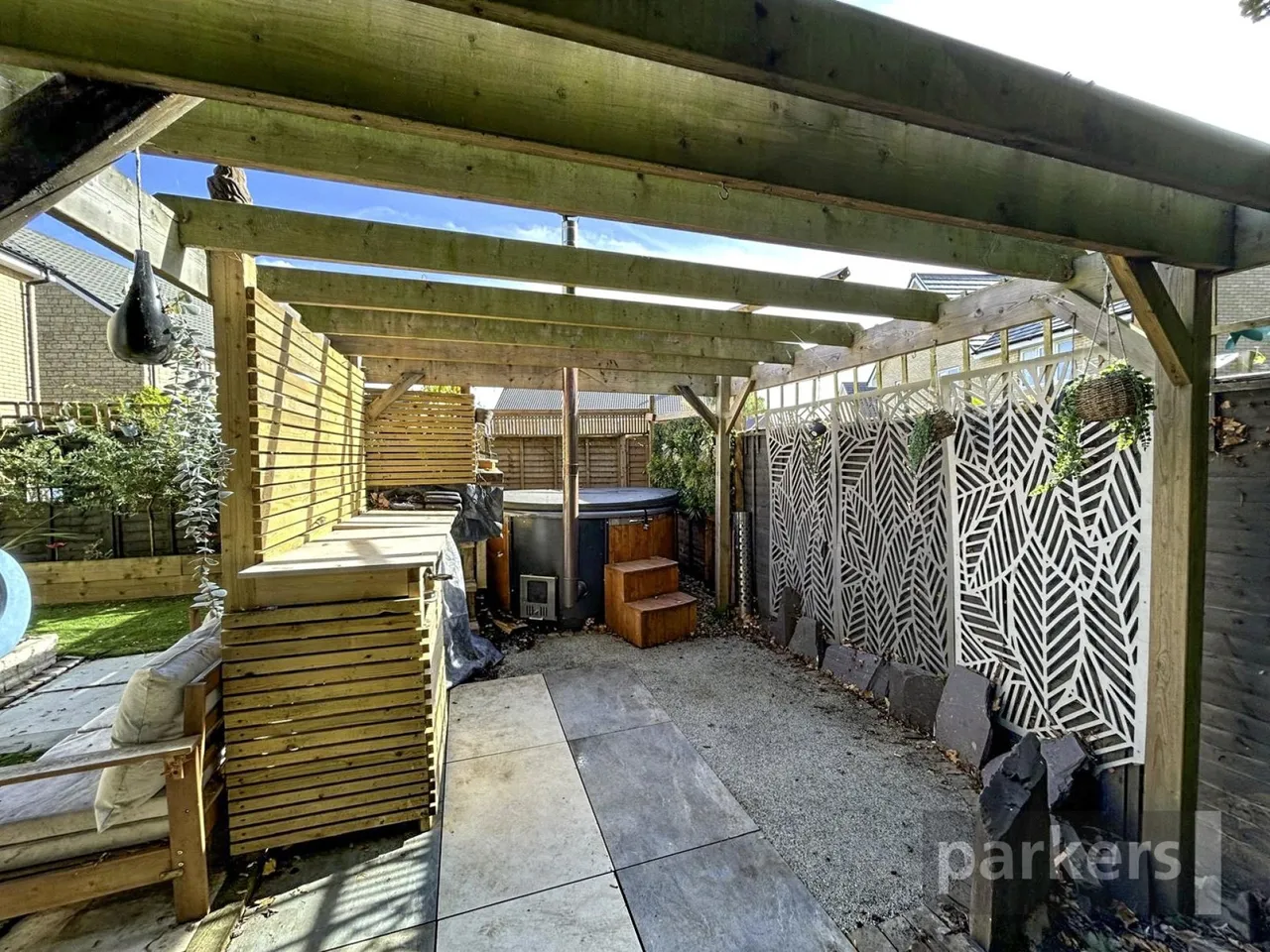 Florey Place, Aston, OX18, photo 14