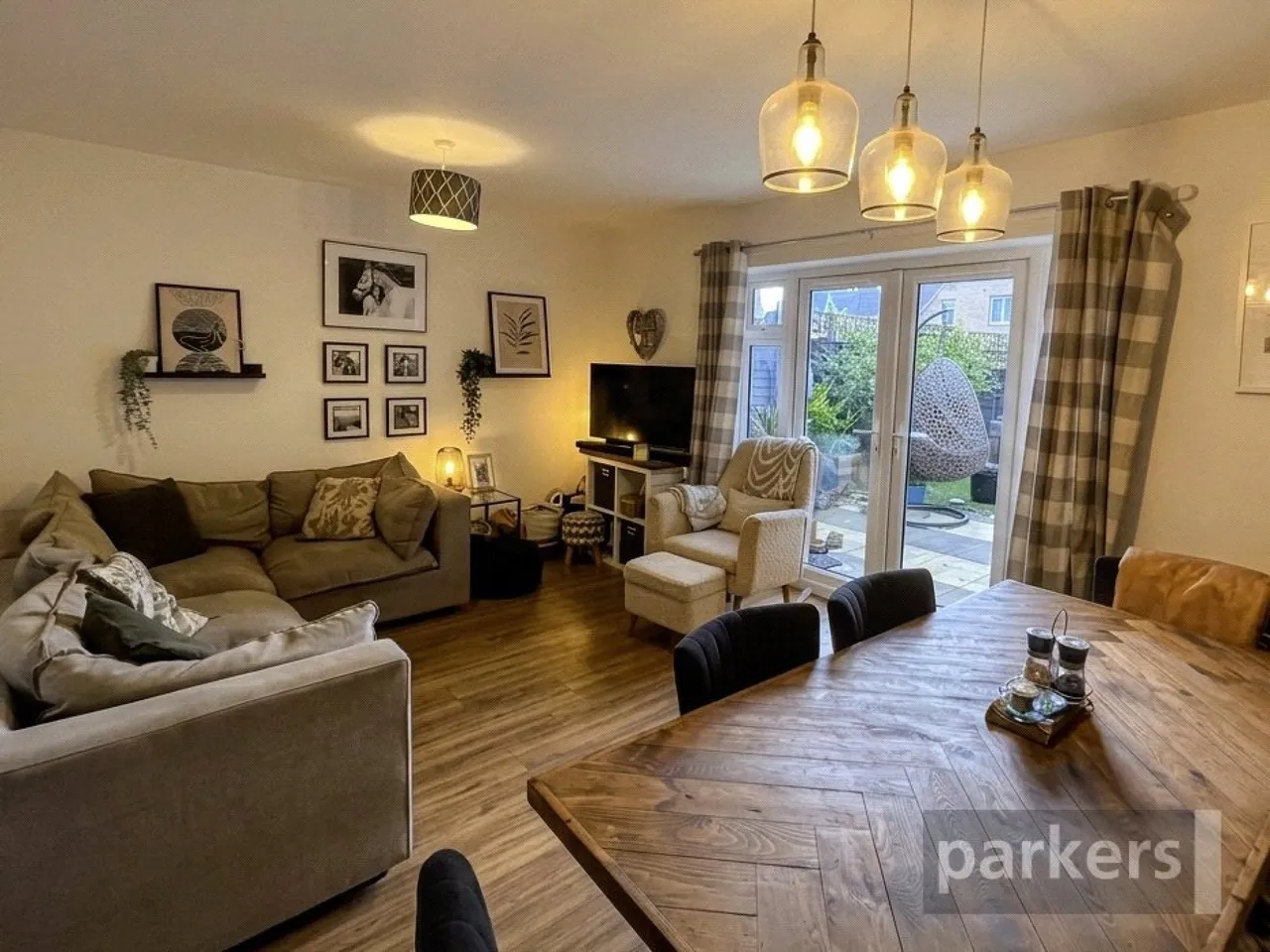 Florey Place, Aston, OX18, photo 4