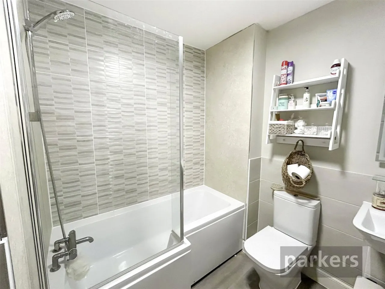 Florey Place, Aston, OX18, photo 10