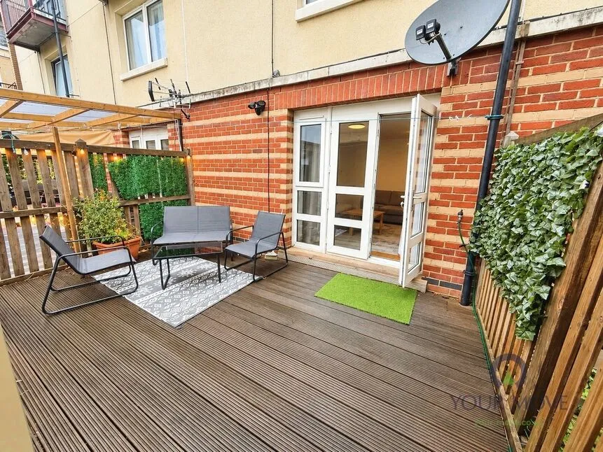 2 bed flat for sale, Milton Court Road, Lewisham, SE14