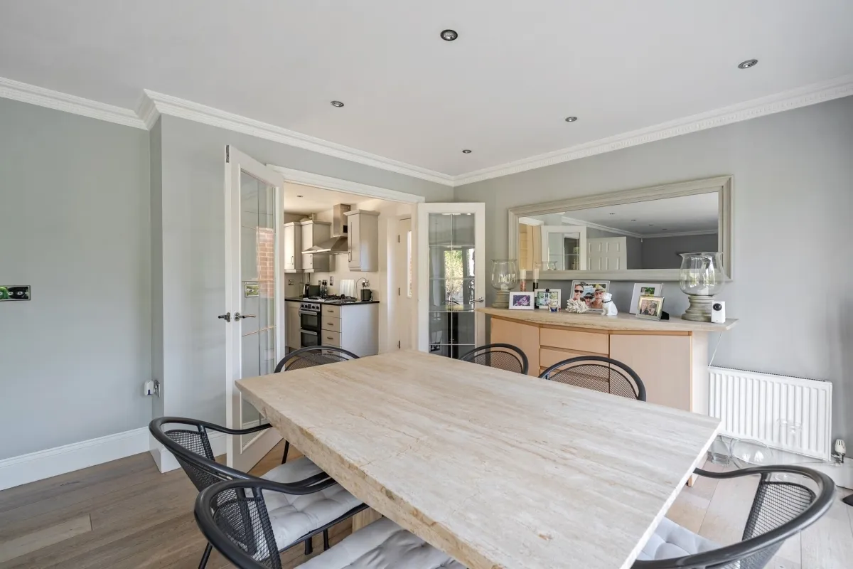 Furnival Close, Virginia Water GU25, photo 5