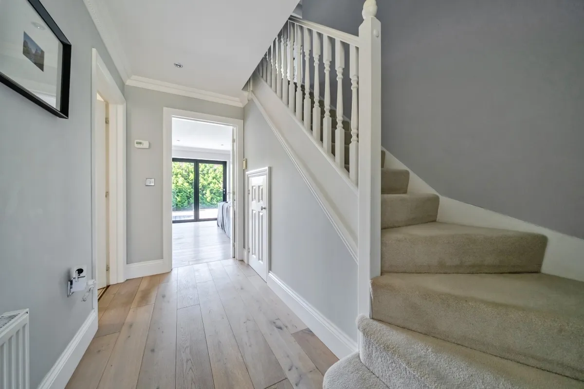 Furnival Close, Virginia Water GU25, photo 7