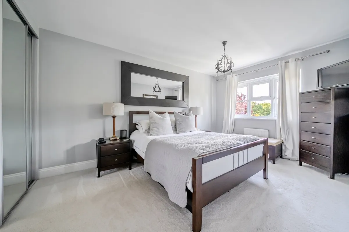 Furnival Close, Virginia Water GU25, photo 9
