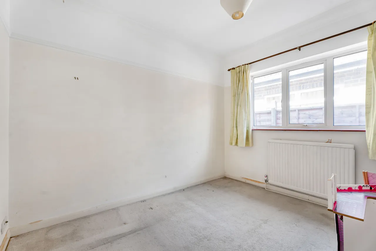Stewart Avenue, Shepperton, TW17, photo 9