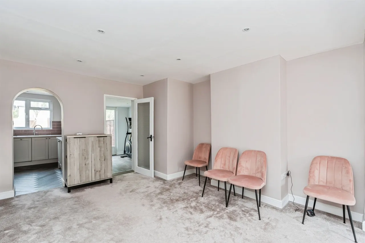 Downs Park Crescent, Totton, Southampton, photo 8