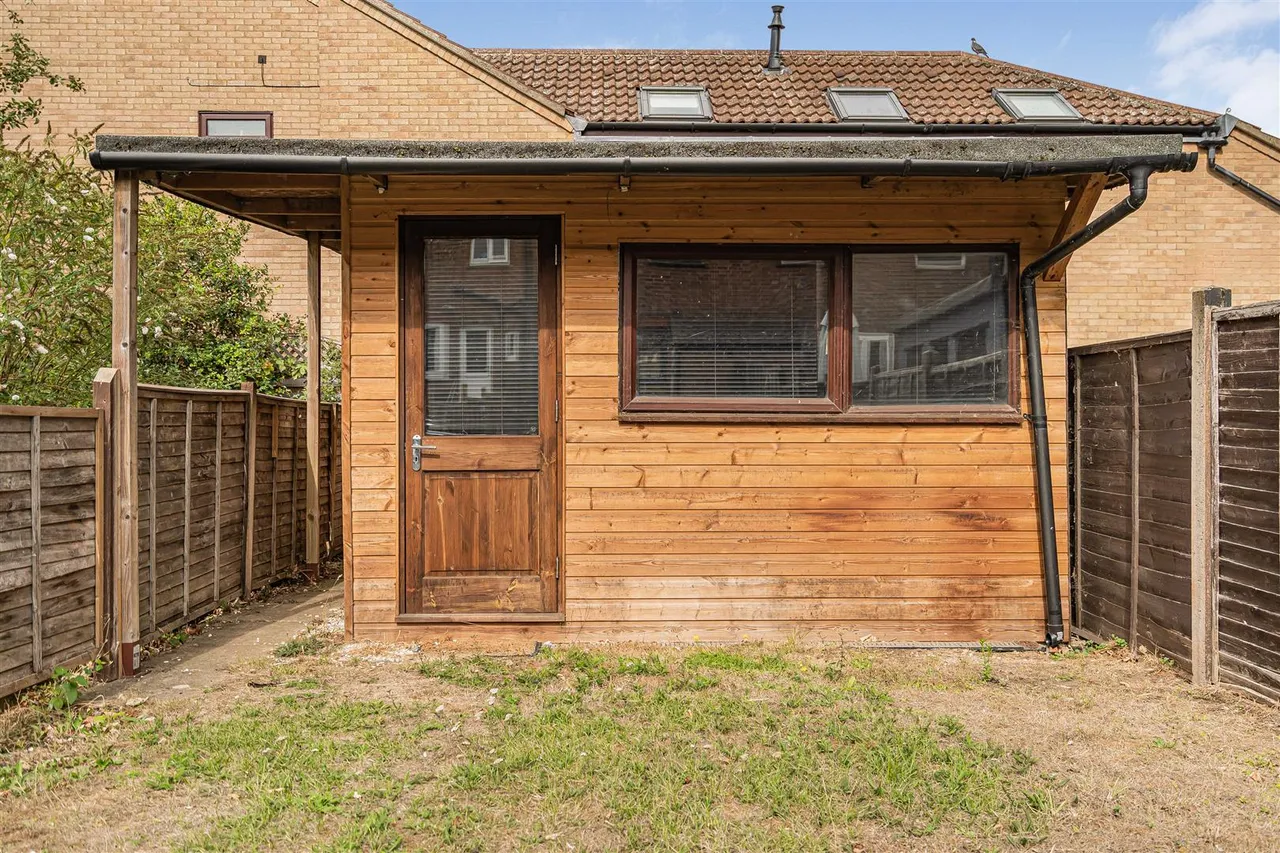 Croft Road, Newmarket, CB8, photo 16