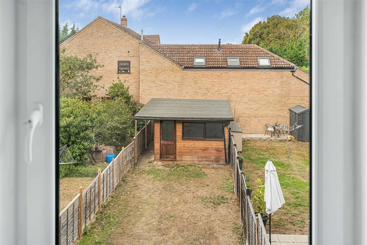 Croft Road, Newmarket, CB8, photo 13
