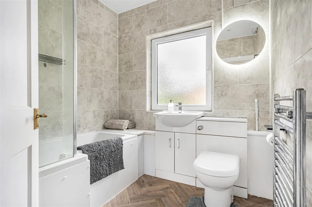 Croft Road, Newmarket, CB8, photo 14