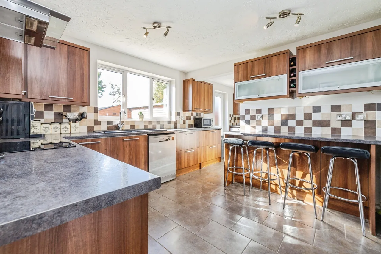 Newton Drive, Cherry Willingham, Lincoln, photo 6