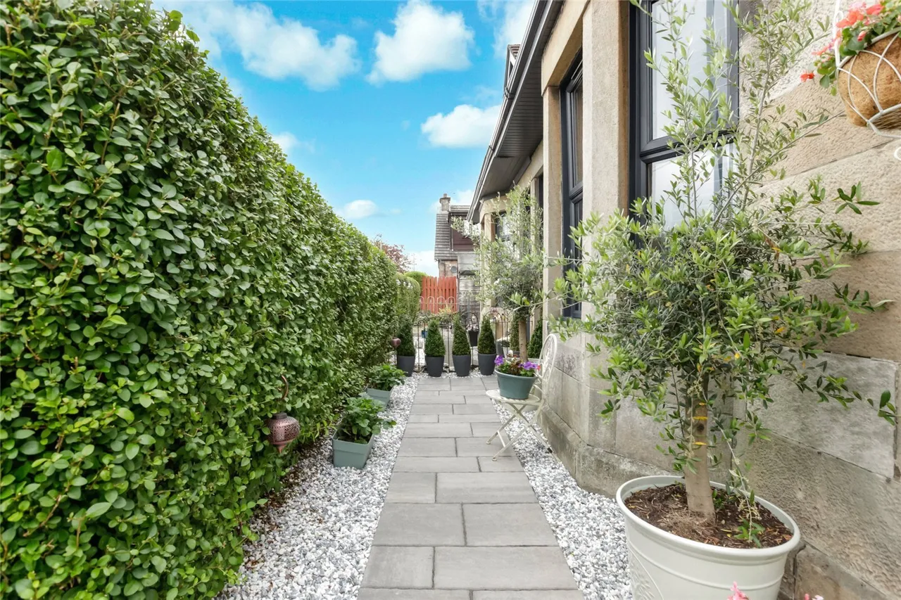 Mary Street, Hamilton, South Lanarkshire, ML3, photo 21