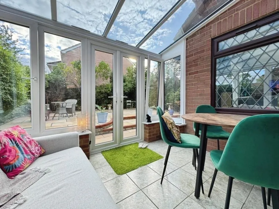 Wycombe Road, Saunderton, HP14, photo 9