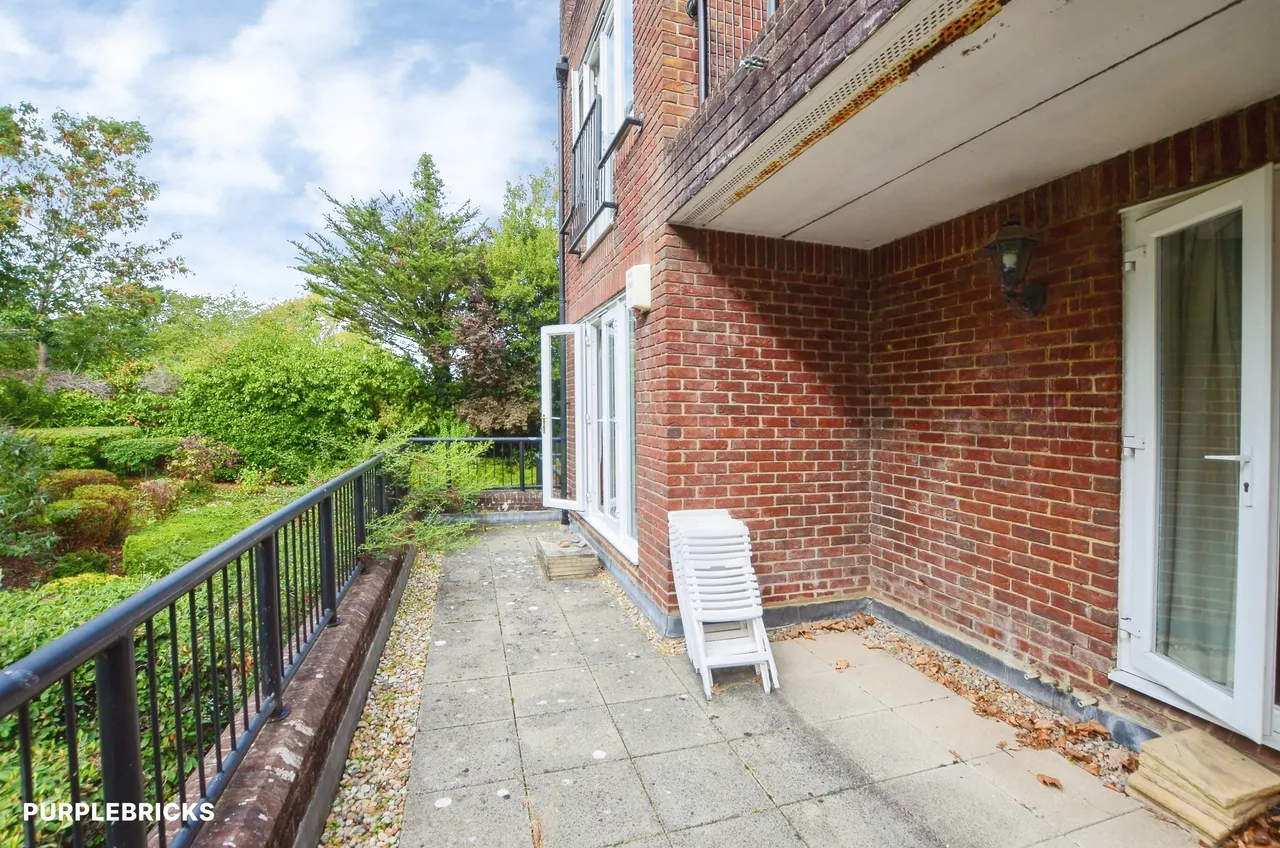 Eastbury Avenue, Northwood, HA6, photo 19