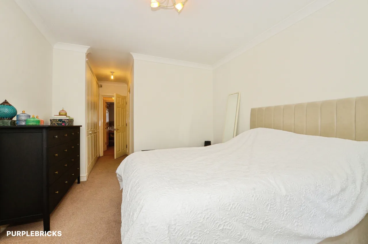 Eastbury Avenue, Northwood, HA6, photo 9