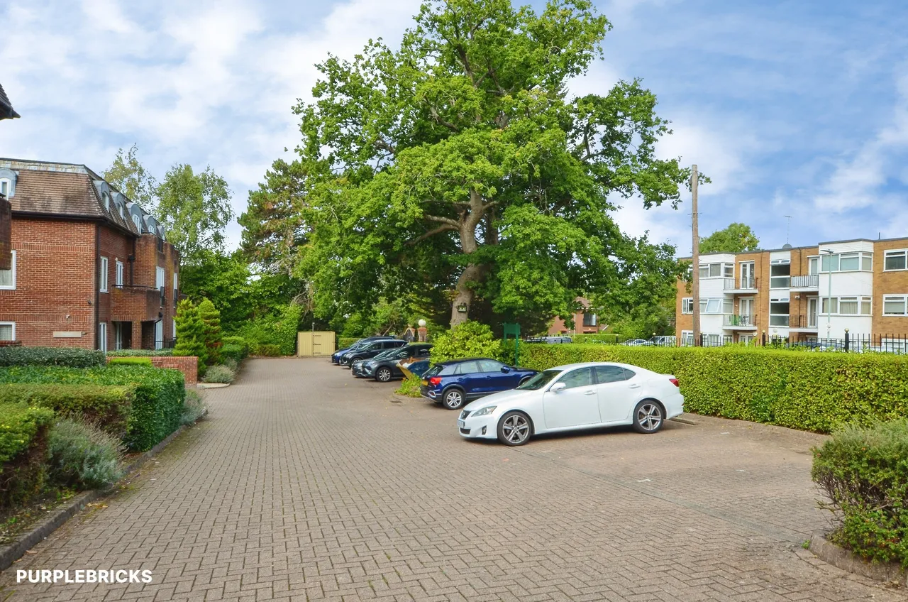 Eastbury Avenue, Northwood, HA6, photo 20