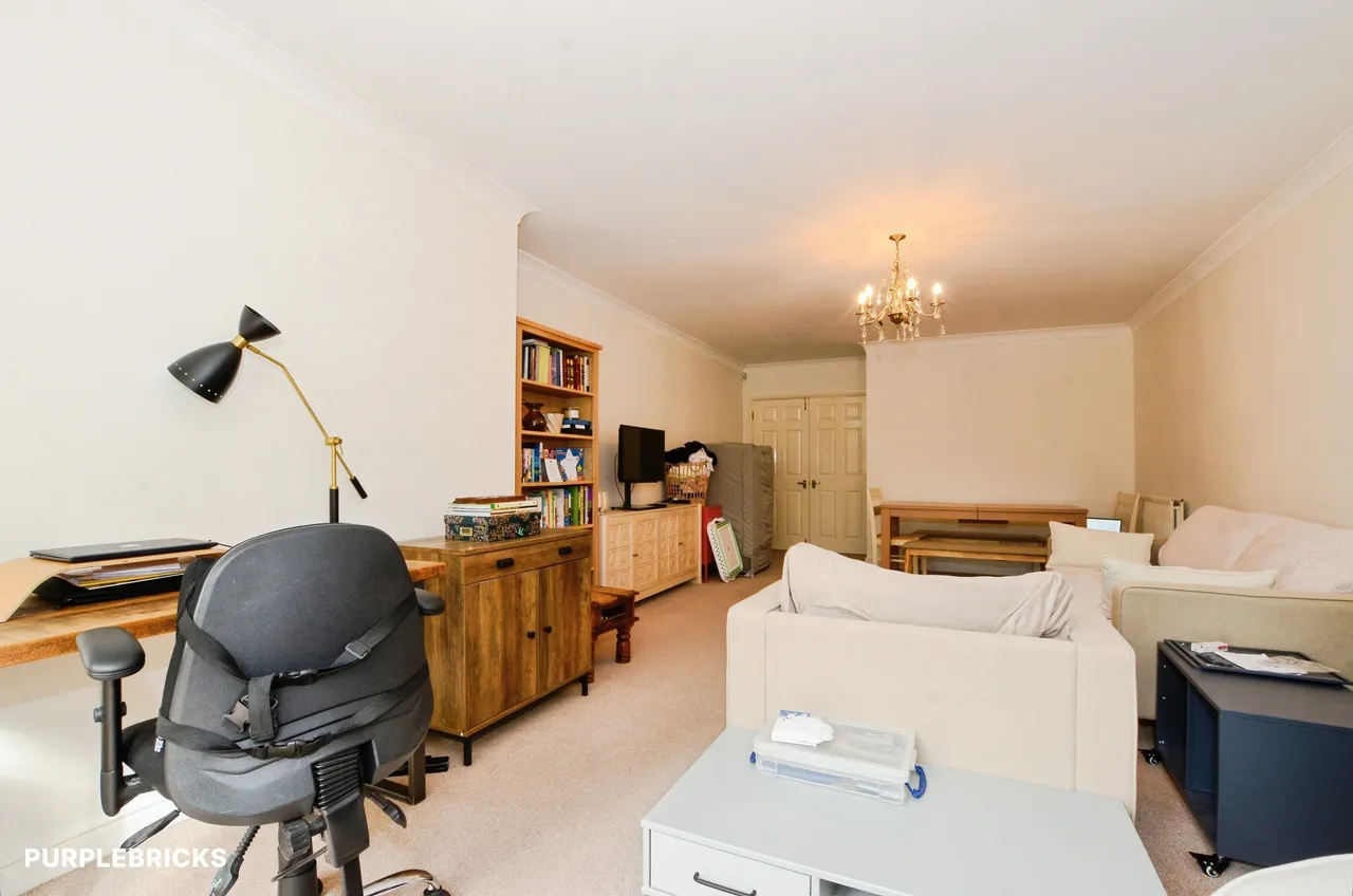 Eastbury Avenue, Northwood, HA6, photo 13