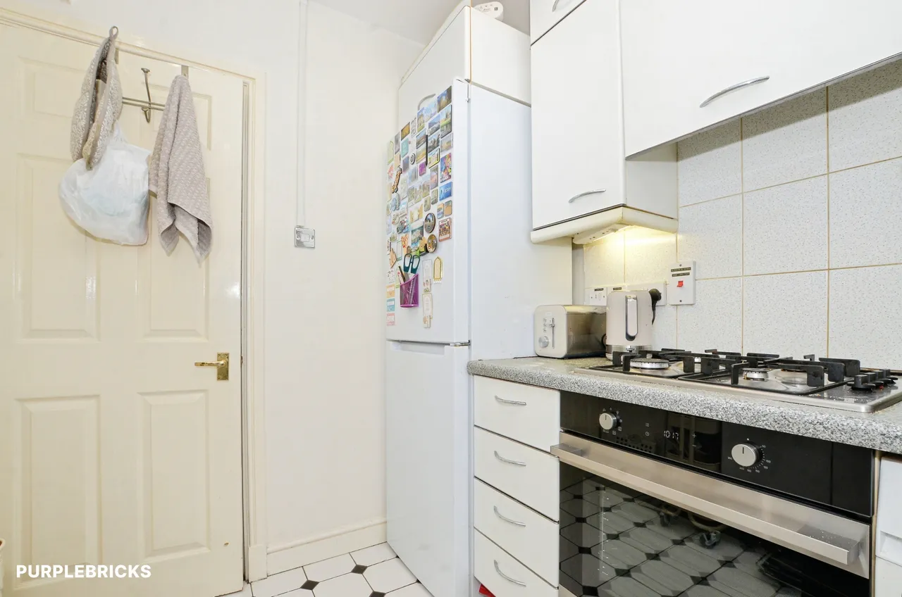 Eastbury Avenue, Northwood, HA6, photo 6