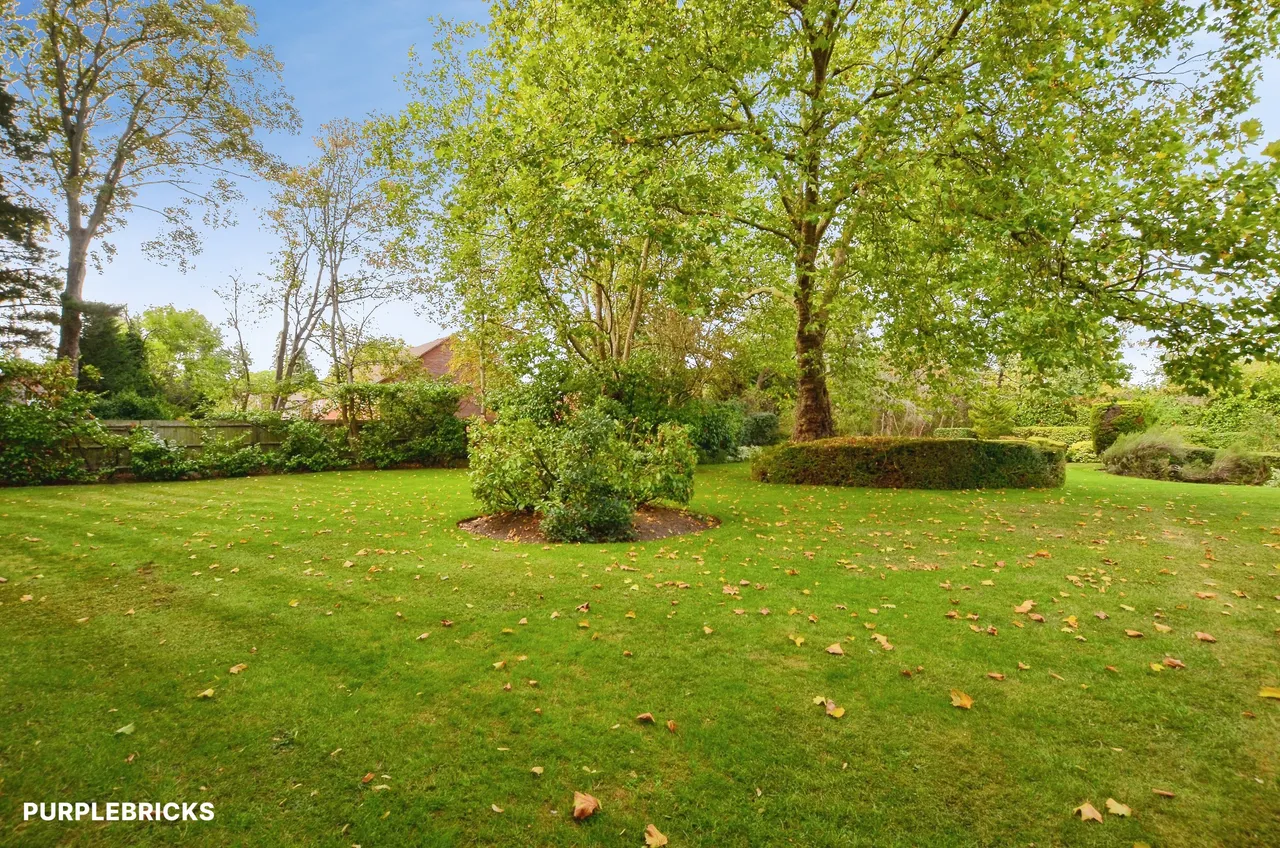 Eastbury Avenue, Northwood, HA6, photo 25