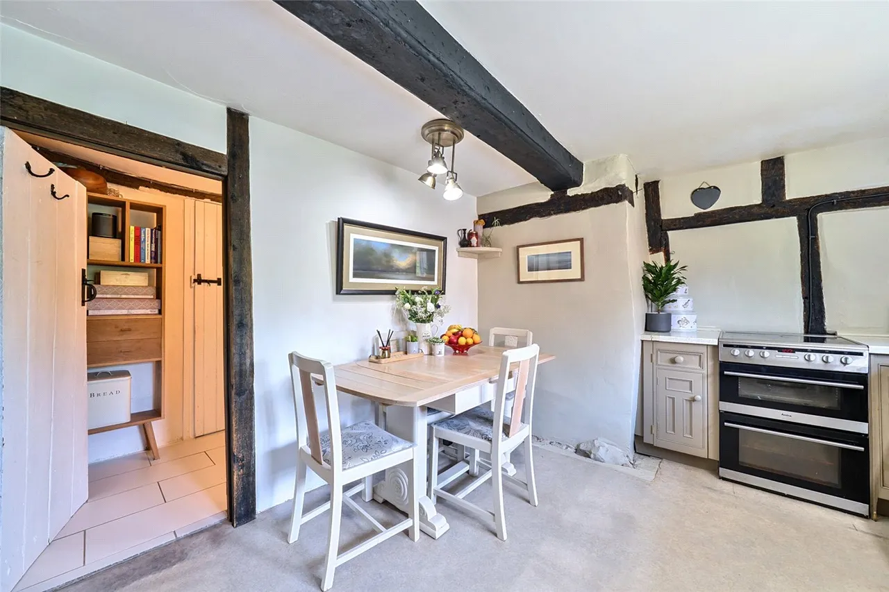 High Street, Burbage, SN8, photo 10