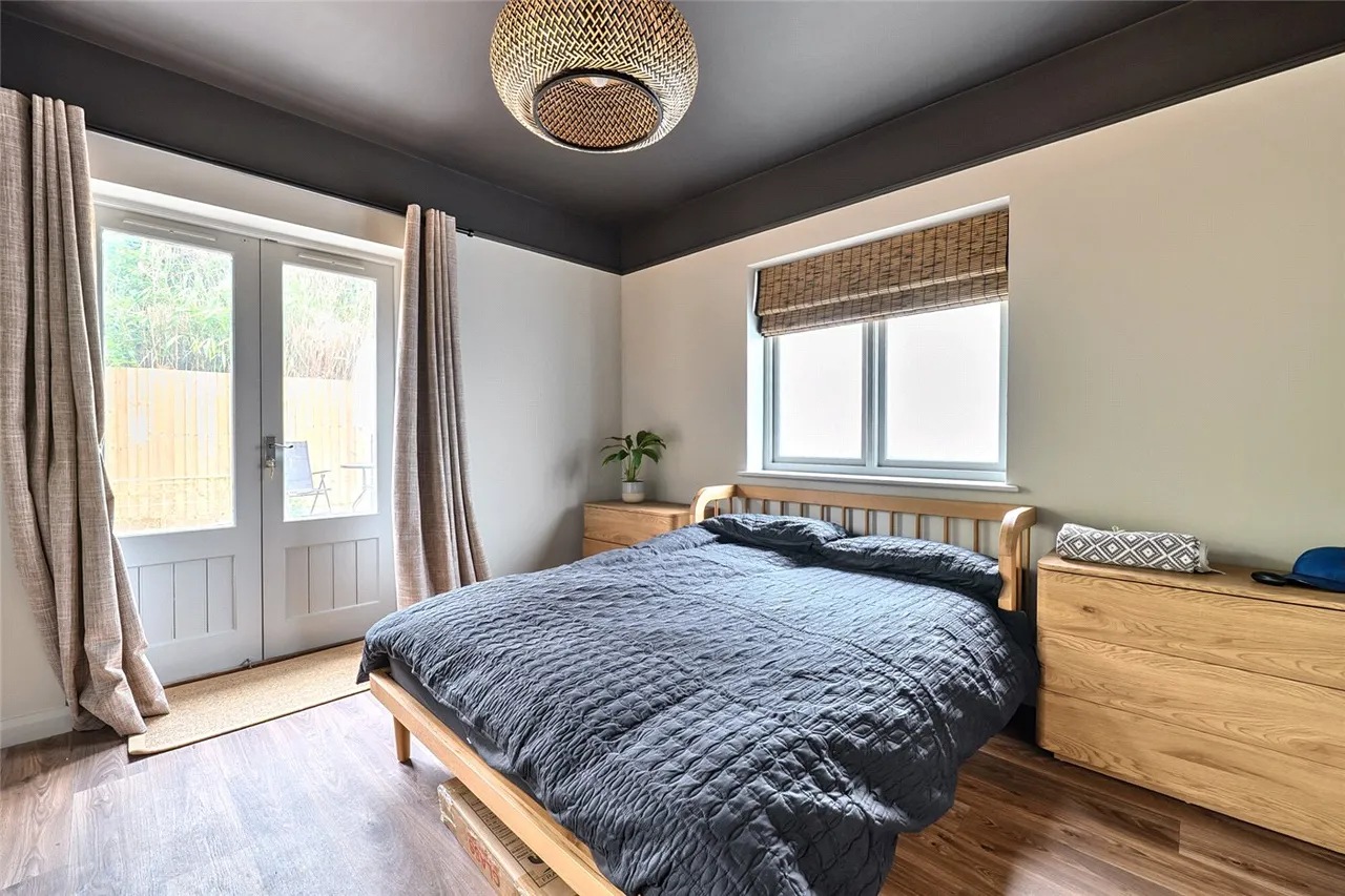 High Street, Burbage, SN8, photo 23