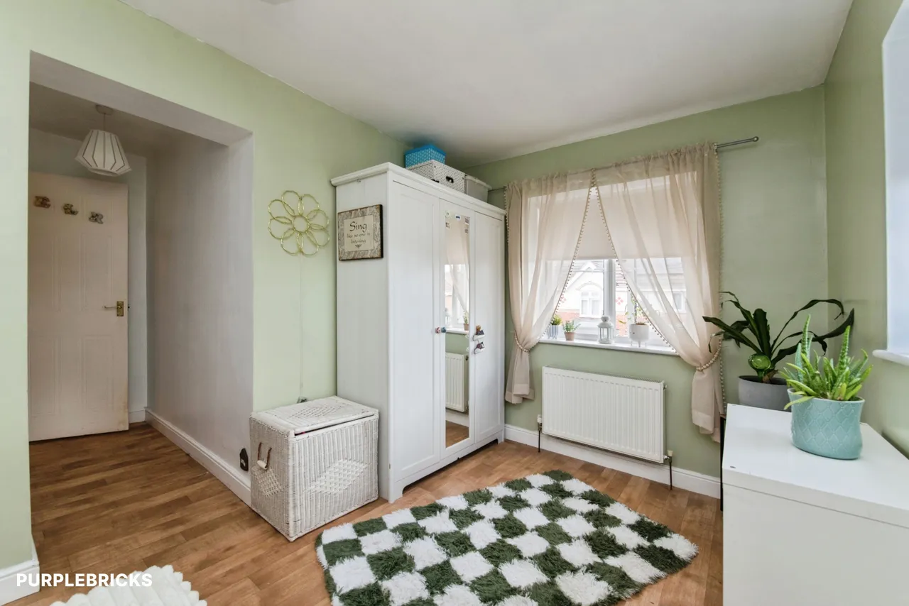 Hanover Gardens, Cullompton, EX15, photo 18