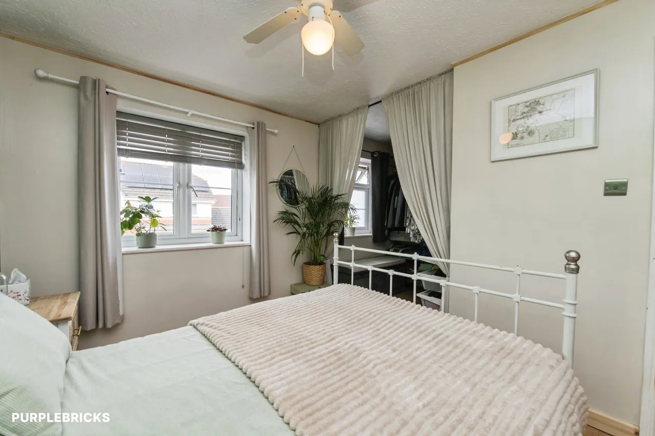 Hanover Gardens, Cullompton, EX15, photo 15