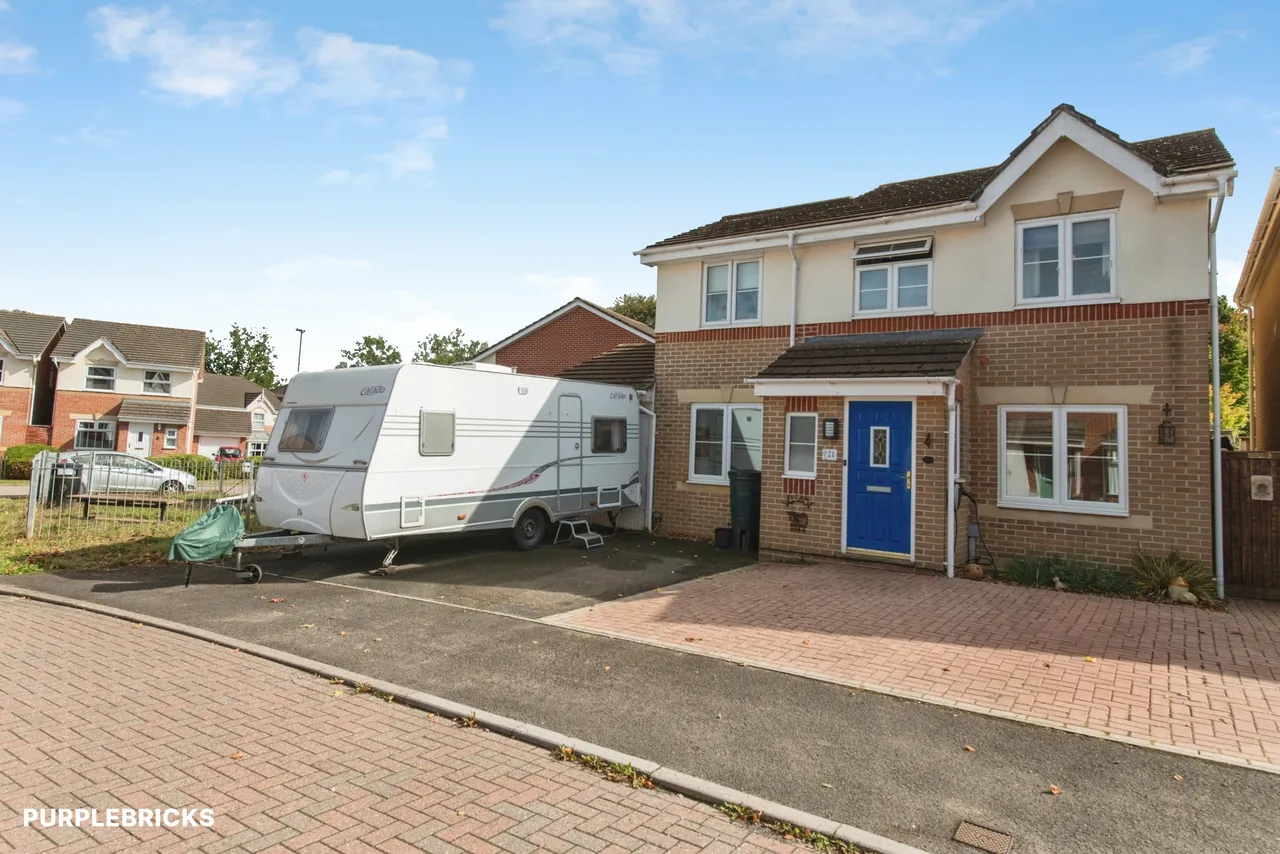 Hanover Gardens, Cullompton, EX15, photo 2