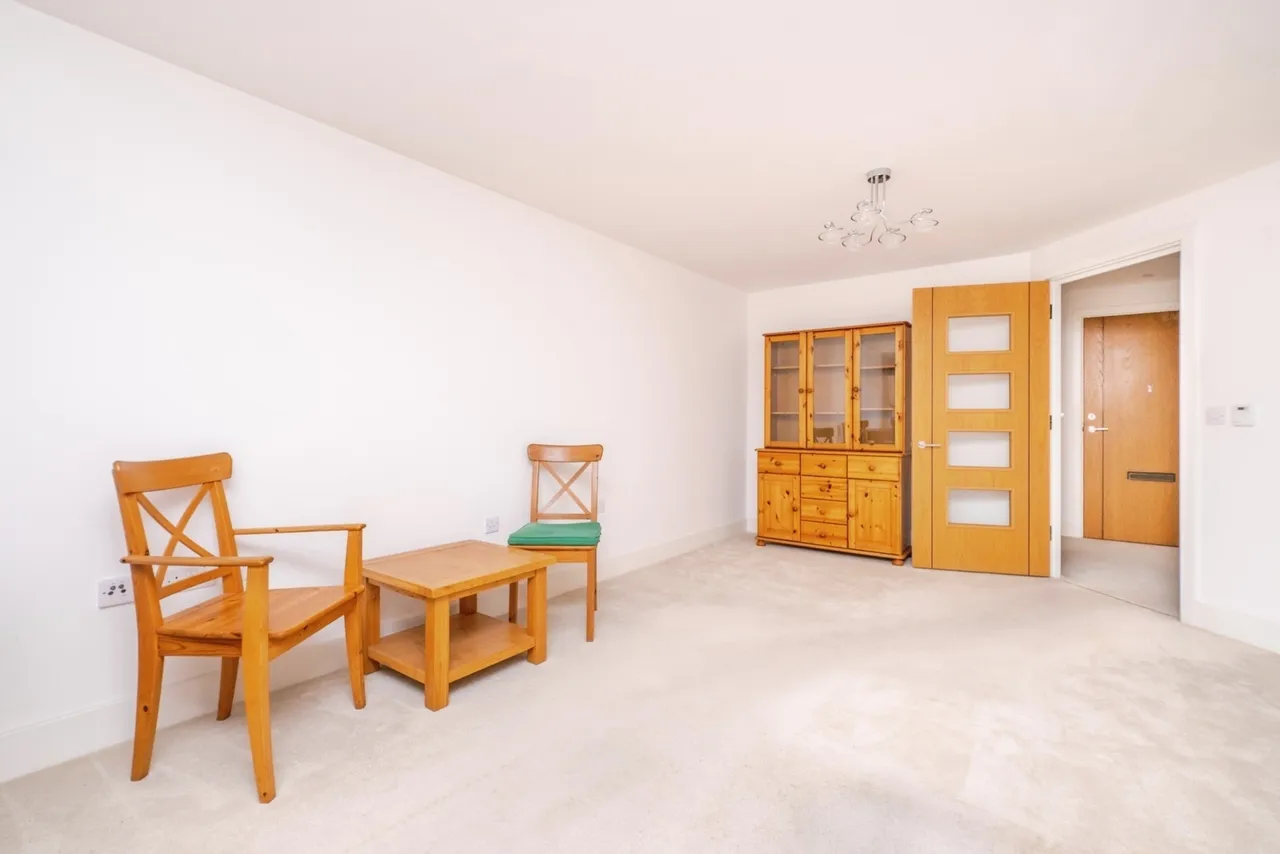 St. Margarets Way, Midhurst, GU29, photo 12