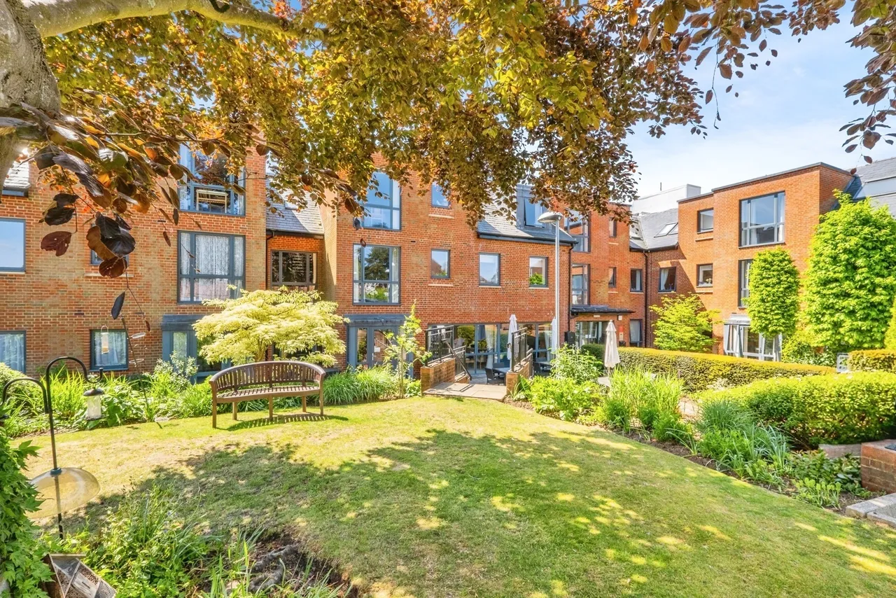 St. Margarets Way, Midhurst, GU29, photo 6