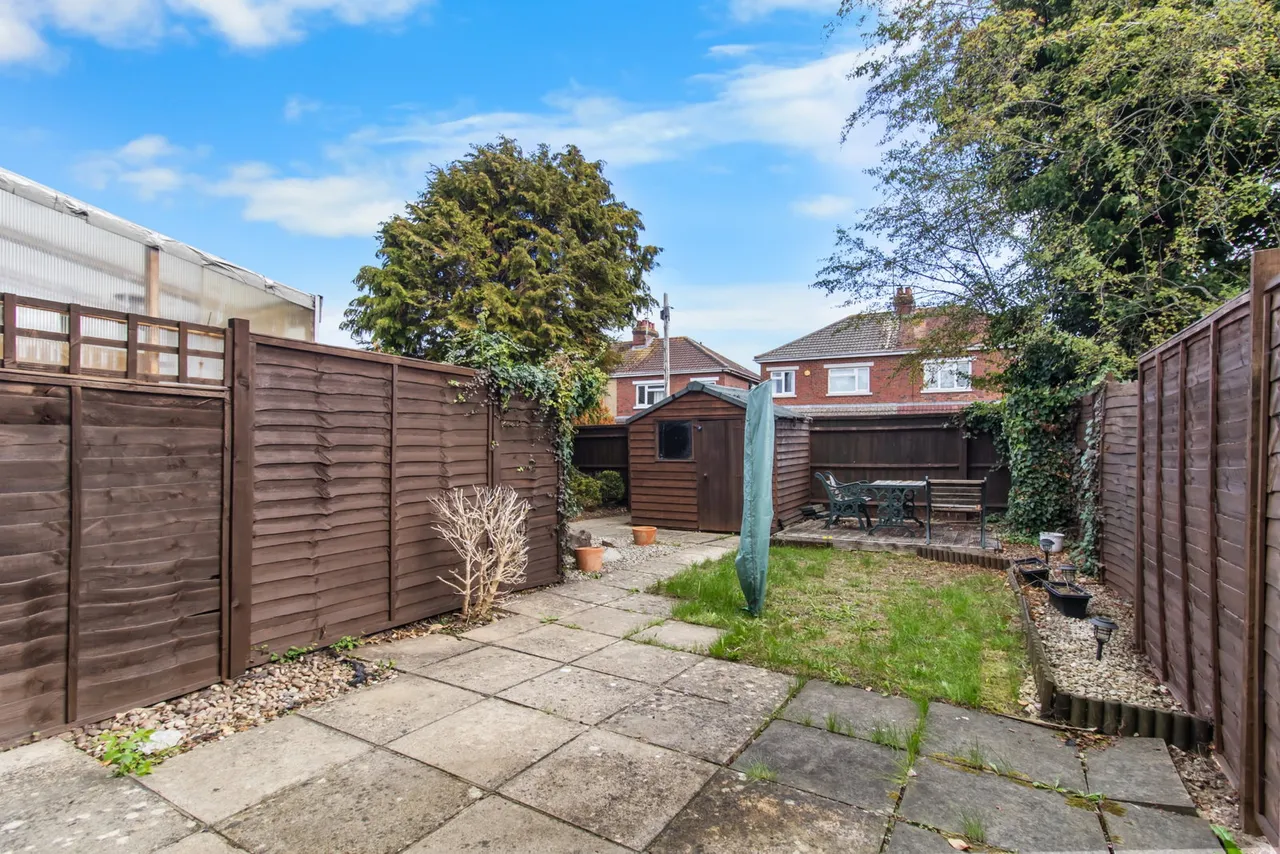 Dunsford Close, Swindon, SN1, photo 9