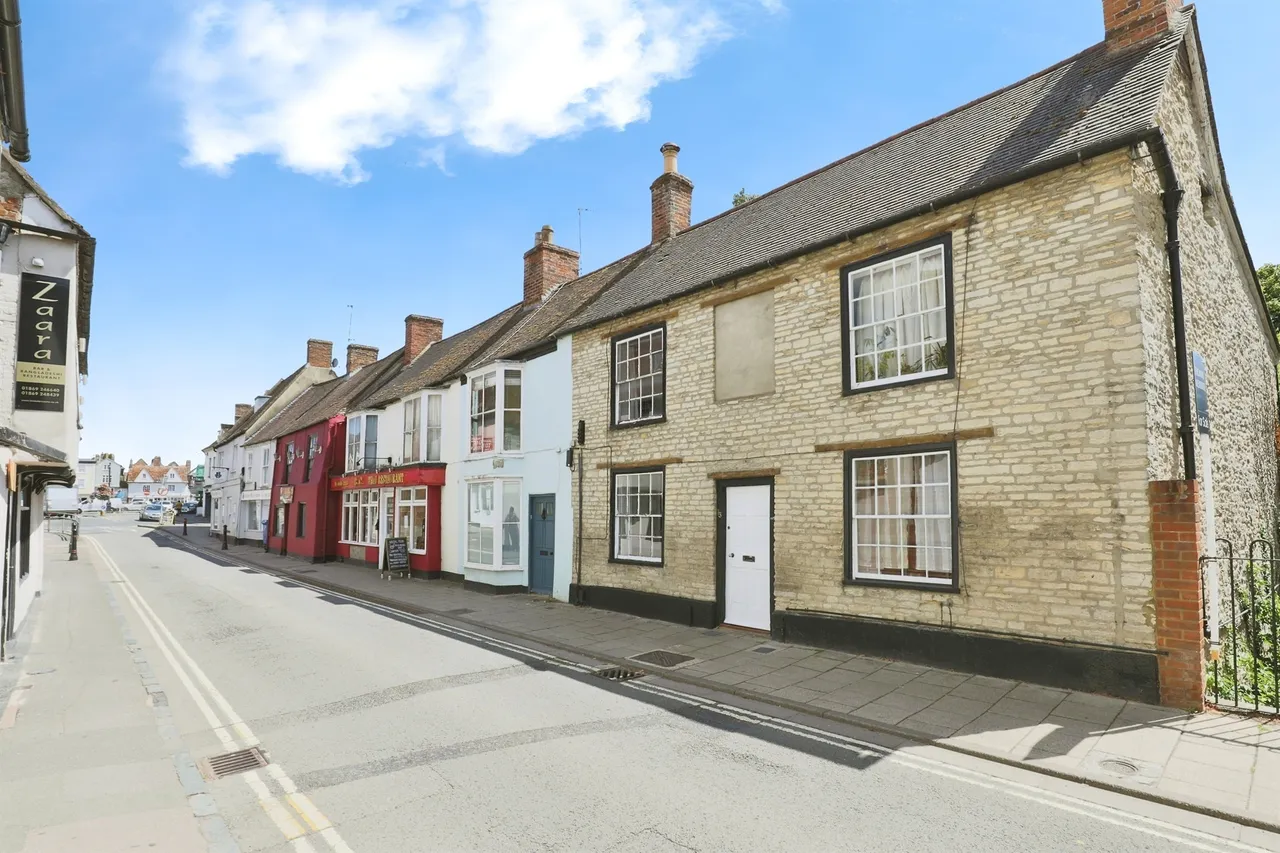 Causeway, Bicester, OX26, photo 5