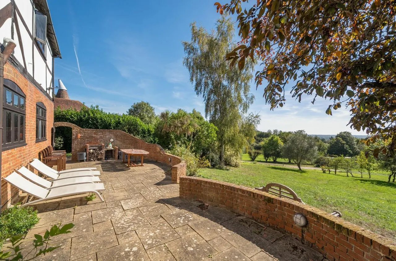 Beautiful Grade II Listed Country Home, Hunton, photo 31