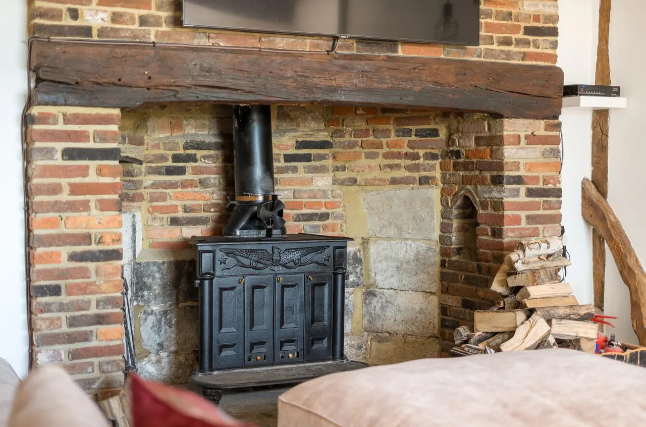 Beautiful Grade II Listed Country Home, Hunton, photo 11