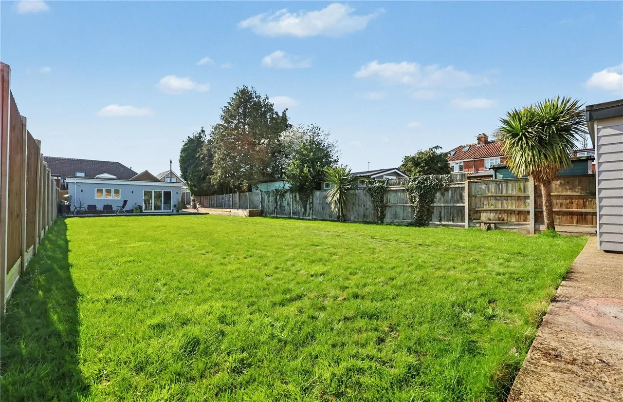 Kinsale Avenue, Hellesdon, Norwich, Norfolk, NR6, photo 9