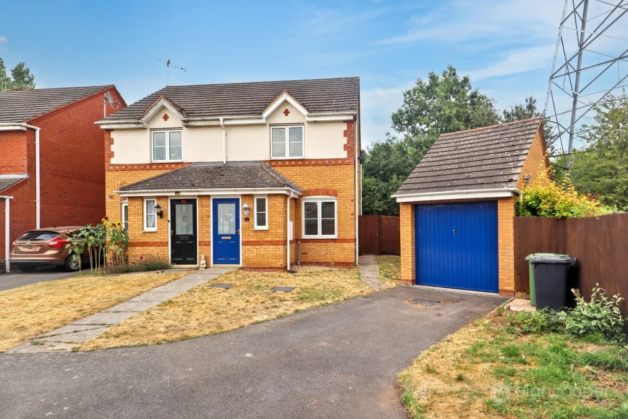 2 bed house for sale, Upton Drive, Maple Park, CV11