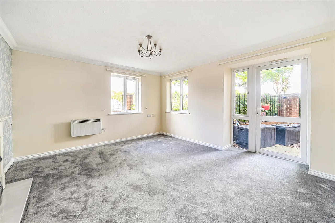 Alverstone Road, Southsea, PO4, photo 6