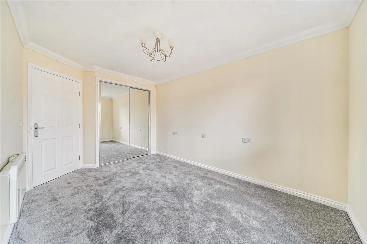 Alverstone Road, Southsea, PO4, photo 9